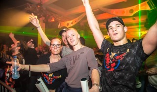 Hardcore will never die. Ook niet als je 41 bent e