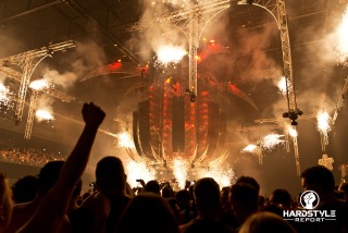 QAPITAL 2017 - Start the Rage 001