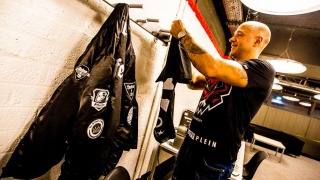 In love with the DJ 007