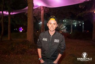 Raving with the die hards at Q-BASE 2017 0011