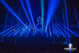 The Return of Headhunterz 002