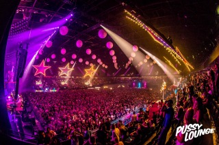 Party harder than the rest op Pussy Lounge XXL 201