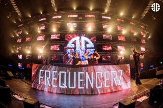 Origins - The Darker Side of Classics 003