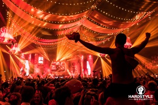 X-Qlusive Holland XXL 2018 - Geen greintje fatsoen