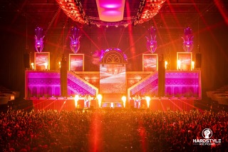 Q-dance presents: WOW WOW | The New Year&rsquo;s Extrava