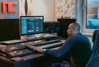 A love letter to... Noisecontrollers 002